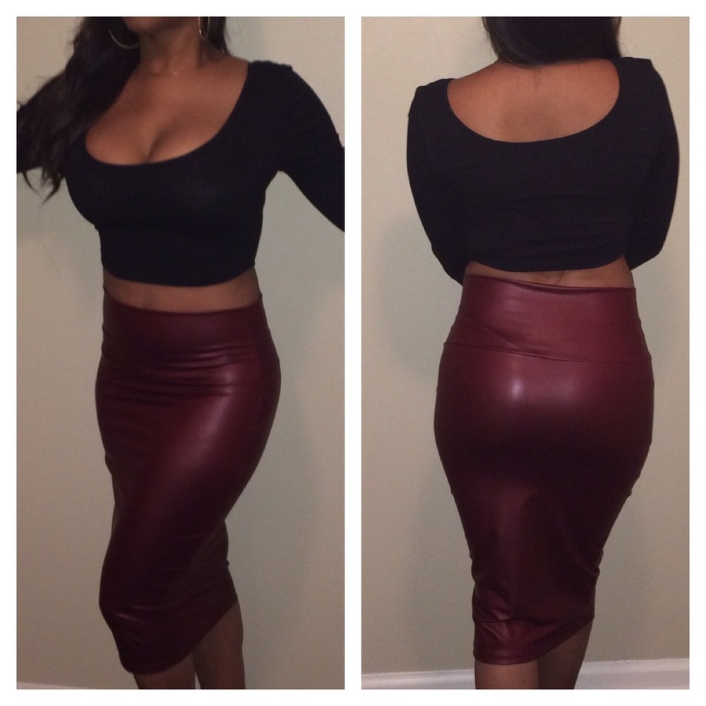 New Faux Leather Pencil Skirt (wine)